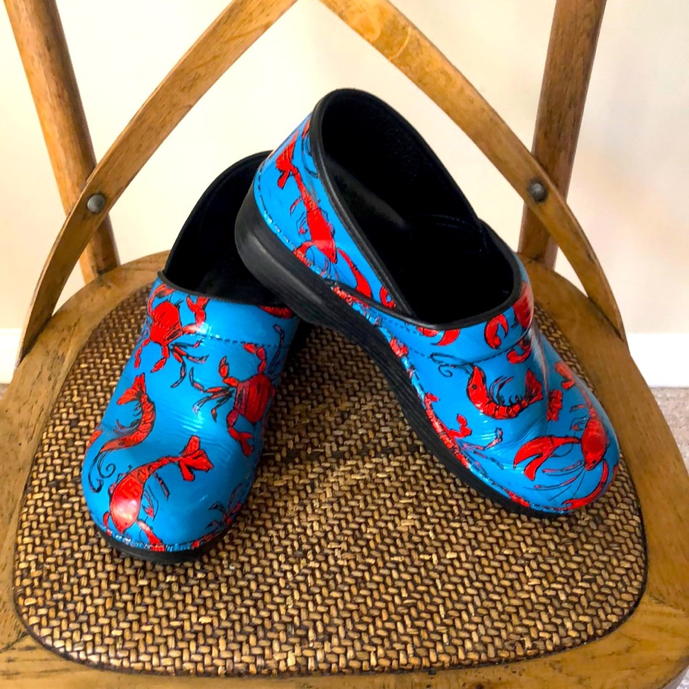 DANSKO NURSING SHOES SIZE 40